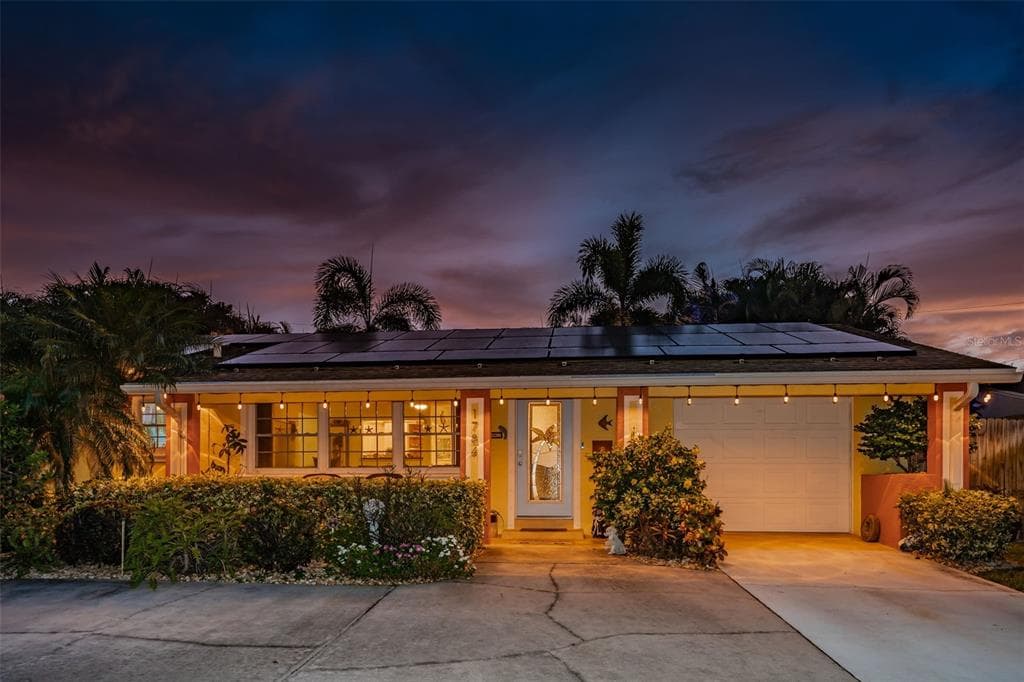 1784 65TH STREET N ST PETERSBURG, FL 33710