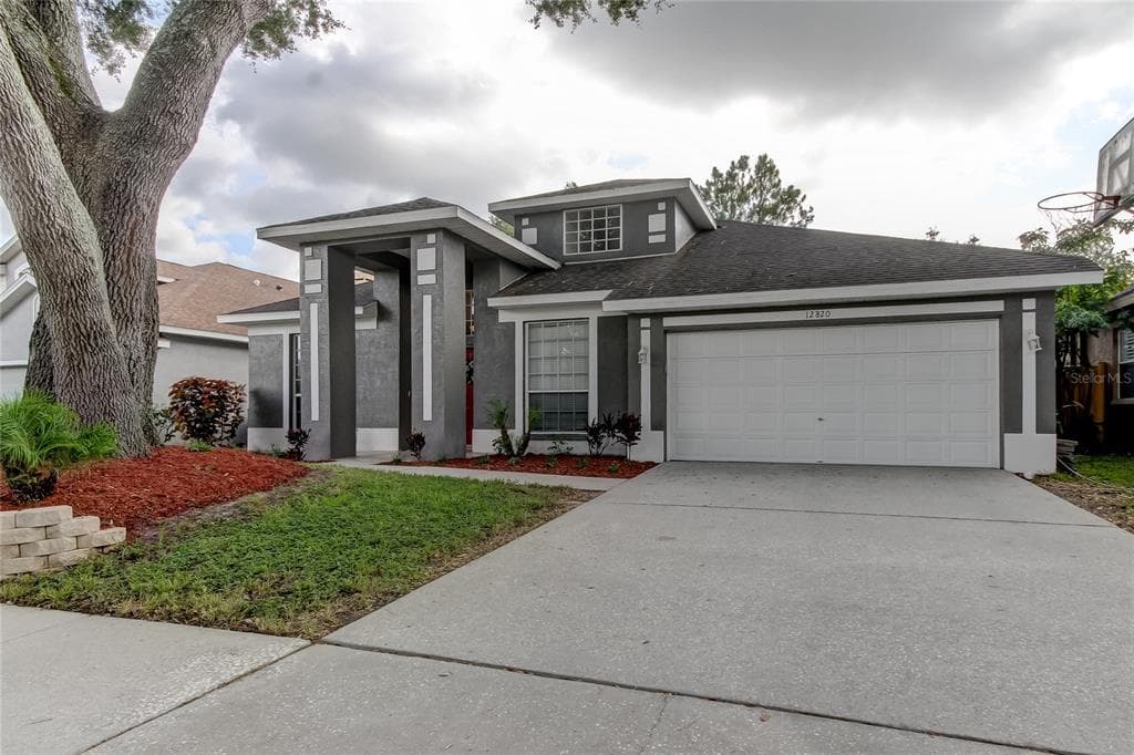 12820 BIG SUR DR TAMPA, FL 33625