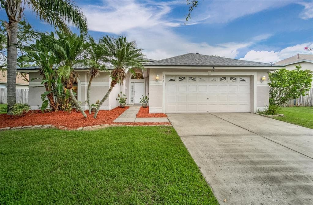 1425 NEW BRITAIN DRIVE BRANDON, FL 33511