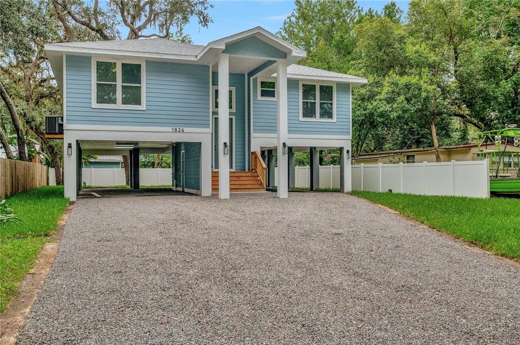 1826 BEACHWAY LANE ODESSA, FL 33556