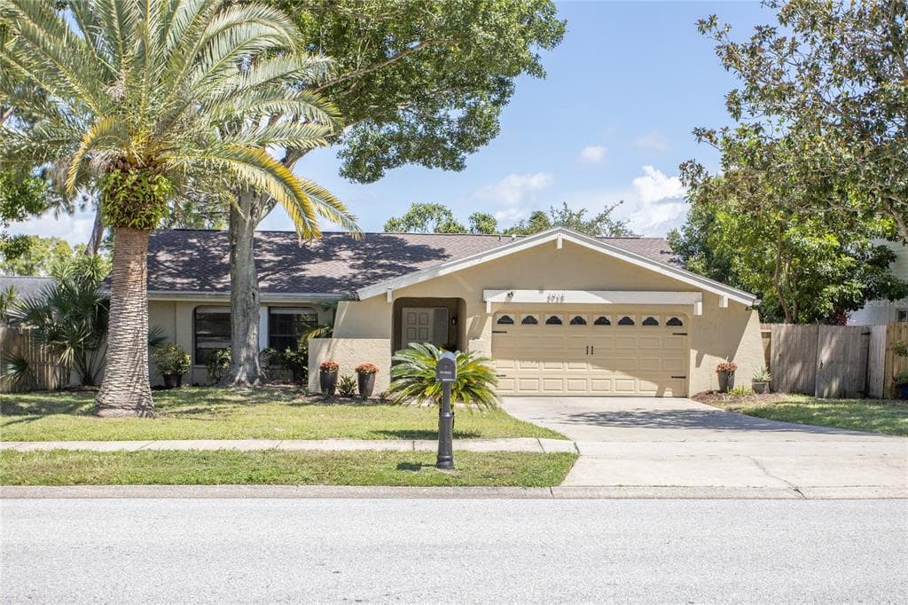 3935 LAKE SAINT GEORGE DRIVE PALM HARBOR, FL 34684