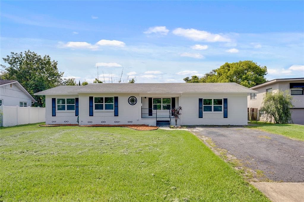 607 LAKE COMO CIRCLE ORLANDO, FL 32803