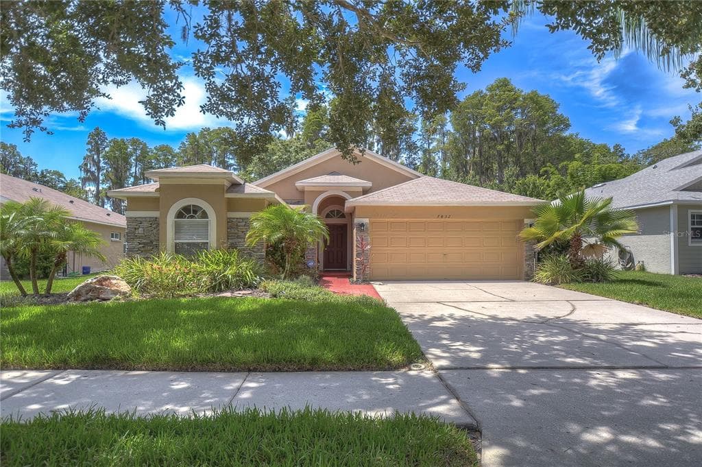 7832 BLUE SPRING DRIVE LAND O LAKES, FL 34637
