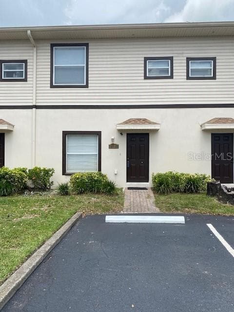 2108 OAK CHACE CT TAMPA, FL 33613