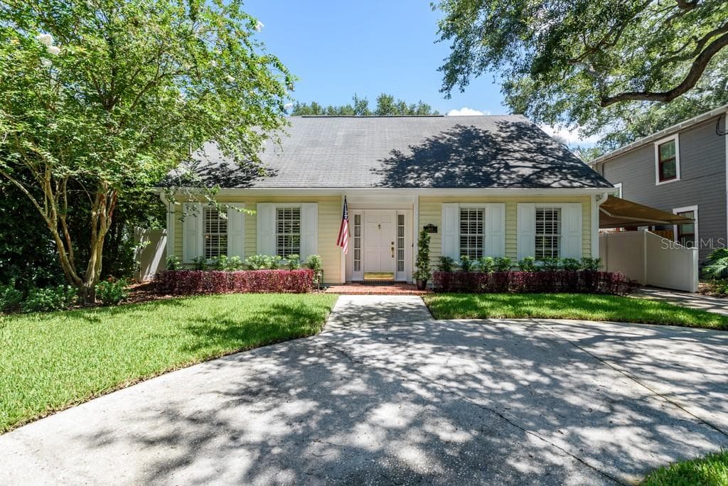 3109 W HAWTHORNE ROAD