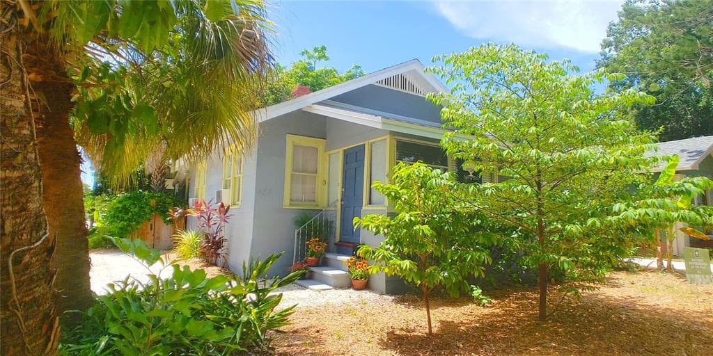 454 22ND STREET N