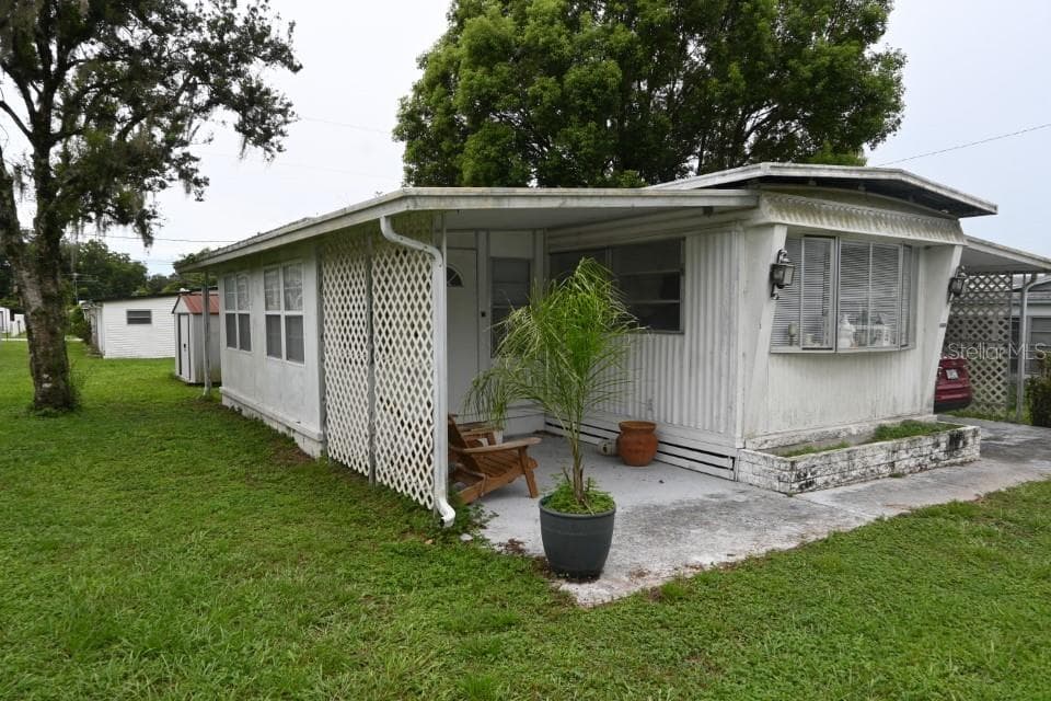 39212 SABAL AVENUE ZEPHYRHILLS, FL 33542