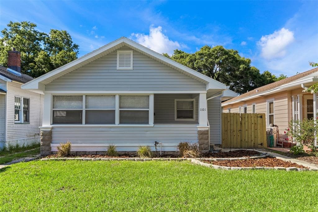 1101 34TH AVENUE N ST PETERSBURG, FL 33704