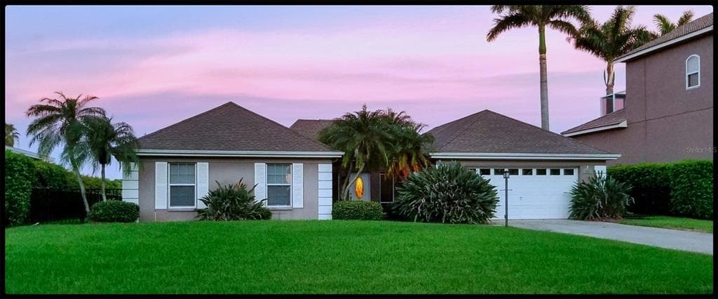 205 DRIFTWOOD LANE LARGO, FL 33770