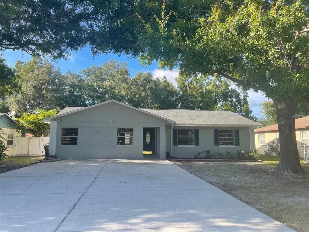 3225 W LUTZ LAKE FERN ROAD LUTZ, FL 33558