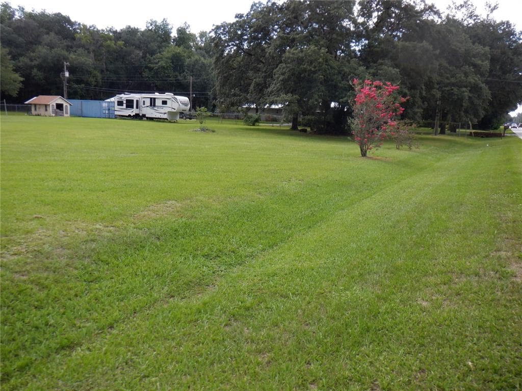 2805 JOHN DAVID PLACE LAKELAND, FL 33811