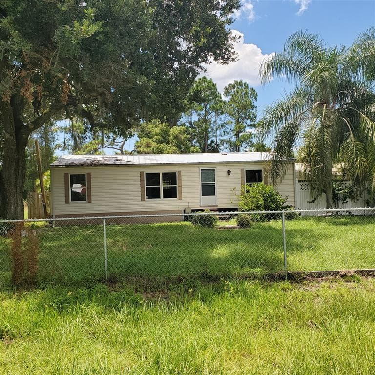 8013 FORMBY STREET RIVERVIEW, FL 33578