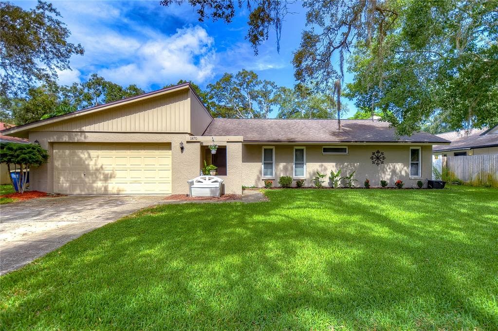 1870 FOREST WOOD DRIVE CLEARWATER, FL 33759