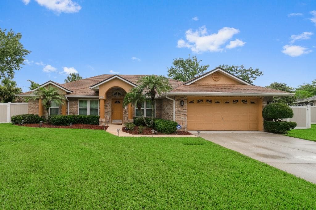 343 SILVER PINE DRIVE LAKE MARY, FL 32746