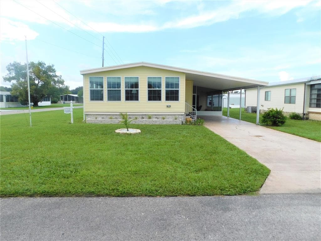 36720 NILES DRIVE ZEPHYRHILLS, FL 33542