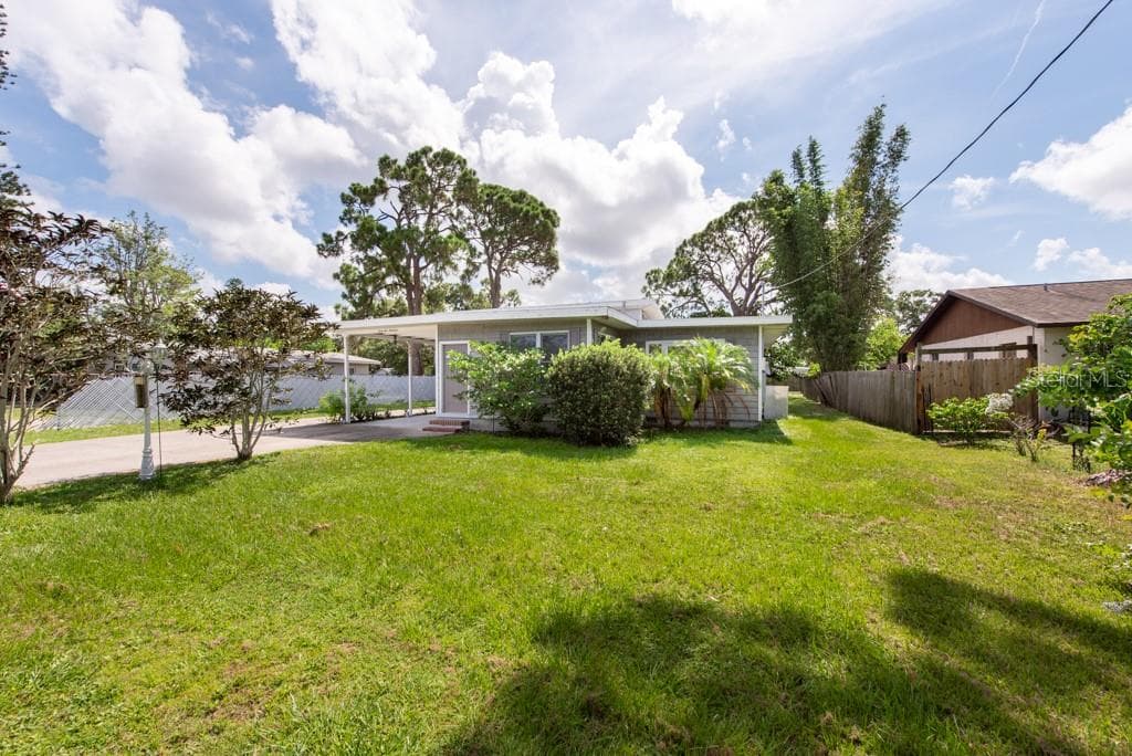 4519 60TH STREET W BRADENTON, FL 34210
