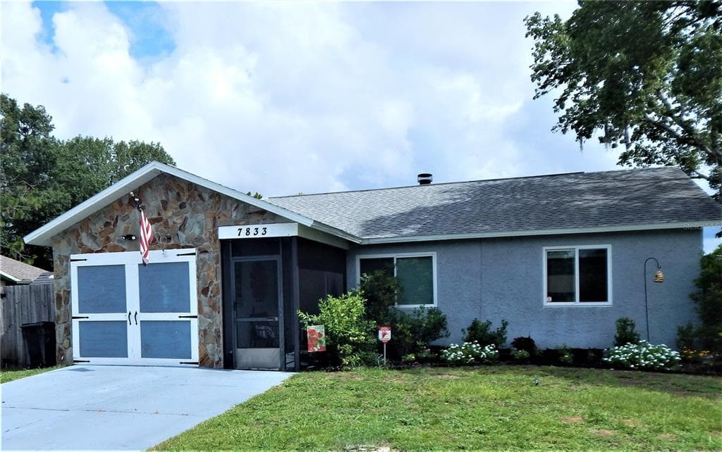 7833 CASTLE DRIVE NEW PORT RICHEY, FL 34653