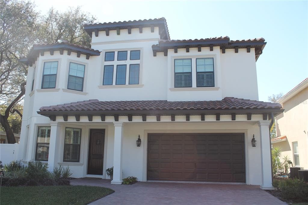 912 W FRIBLEY STREET TAMPA, FL 33603