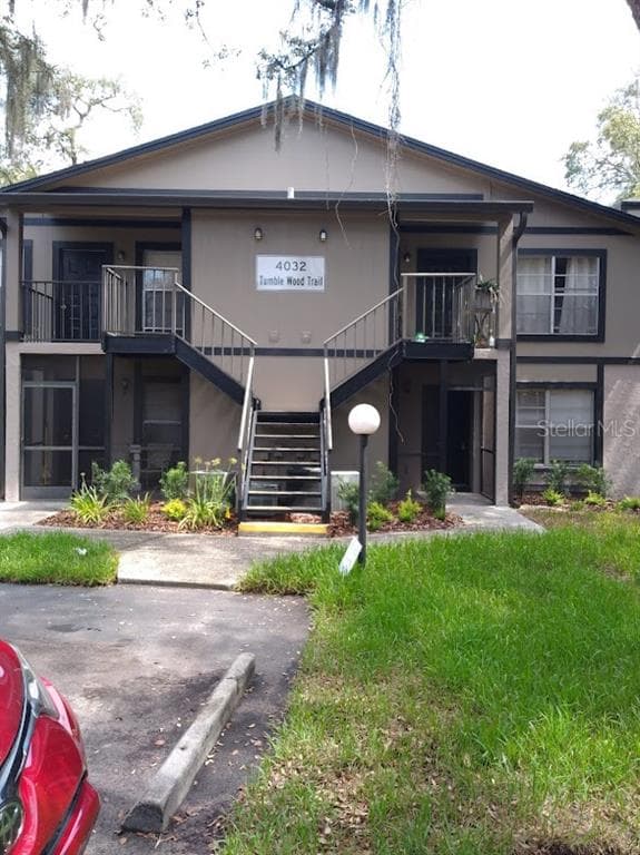 4032 TUMBLE WOOD TRAIL UNIT 101 TAMPA, FL 33613