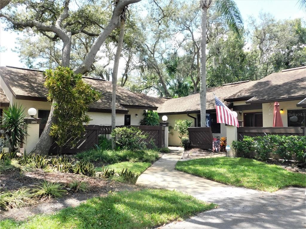 2989 ELDER COURT PALM HARBOR, FL 34684