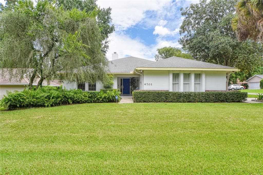 4701 NW 82ND COURT OCALA, FL 34482