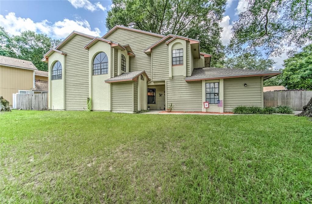 4154 YELLOWWOOD DRIVE VALRICO, FL 33594