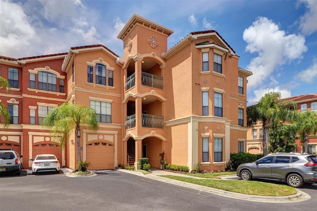 2765 VIA CIPRIANI UNIT 1231B CLEARWATER, FL 33764