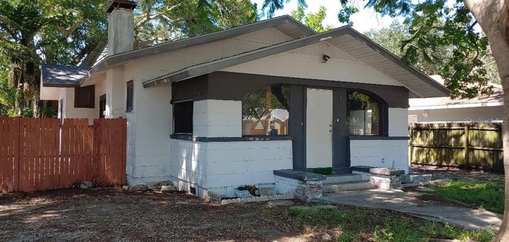 309 30TH AVENUE E BRADENTON, FL 34208