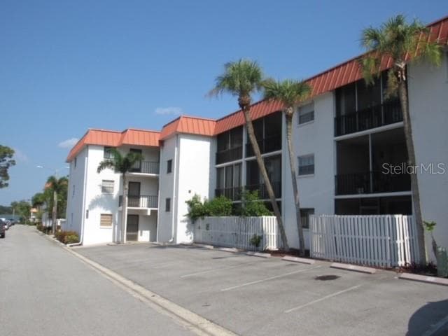 10530 77TH TERRACE UNIT 224 SEMINOLE, FL 33772