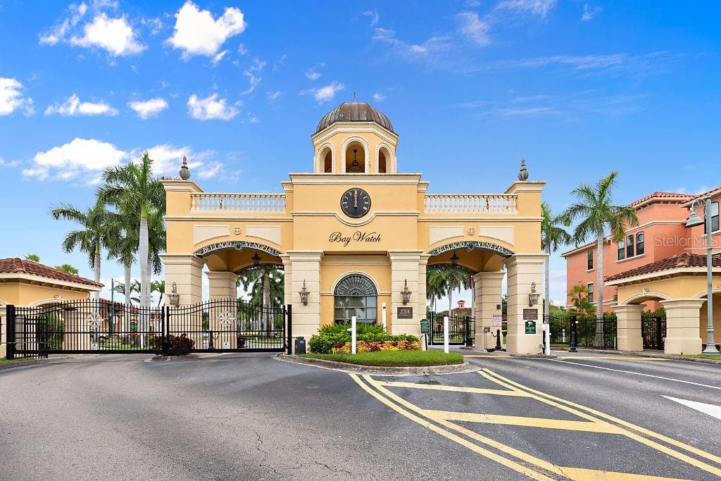 2709 VIA CIPRIANI UNIT 530B CLEARWATER, FL 33764