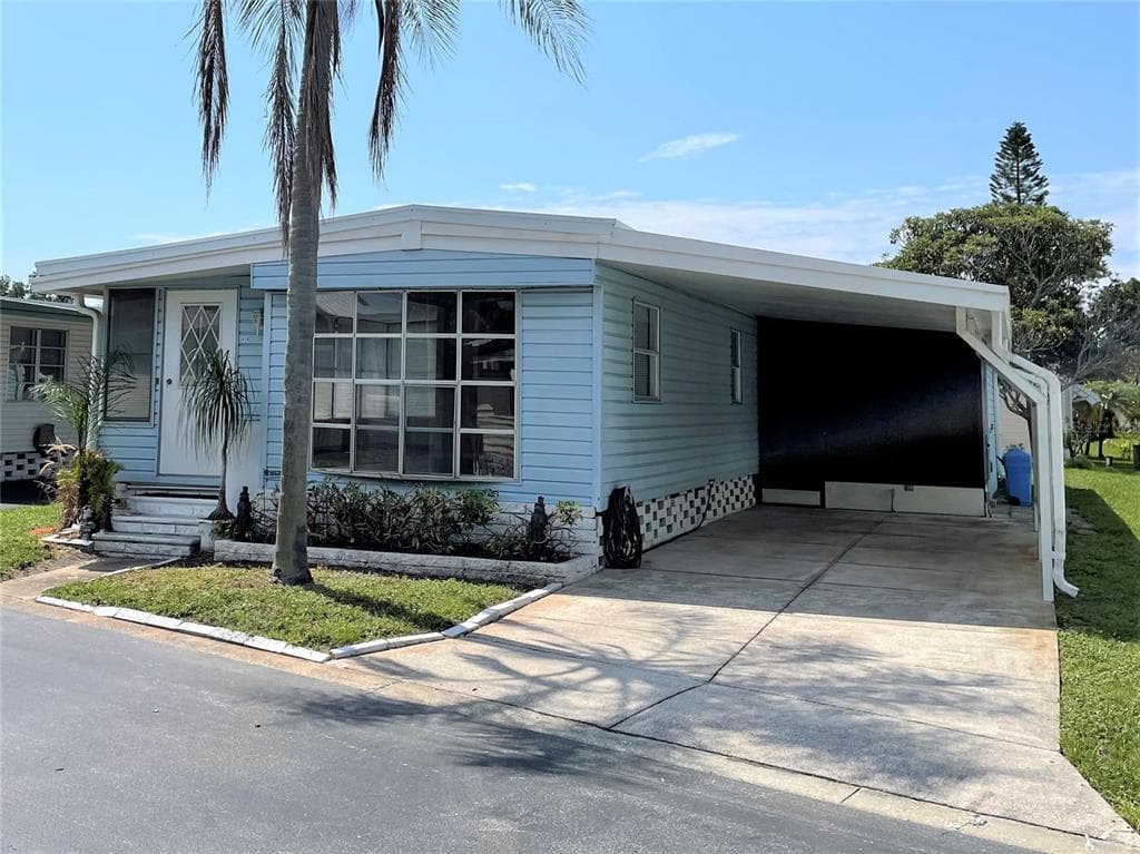 9790 66TH STREET N UNIT 414 PINELLAS PARK, FL 33782