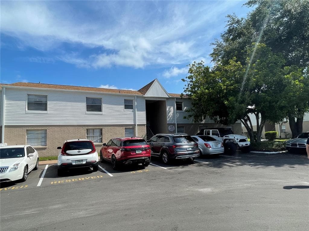 7210 N MANHATTAN AVENUE UNIT 2523 TAMPA, FL 33614