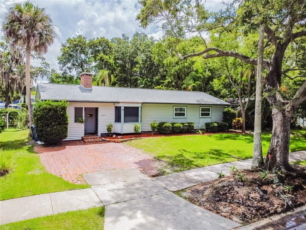 1679 SAN MATEO DRIVE DUNEDIN, FL 34698