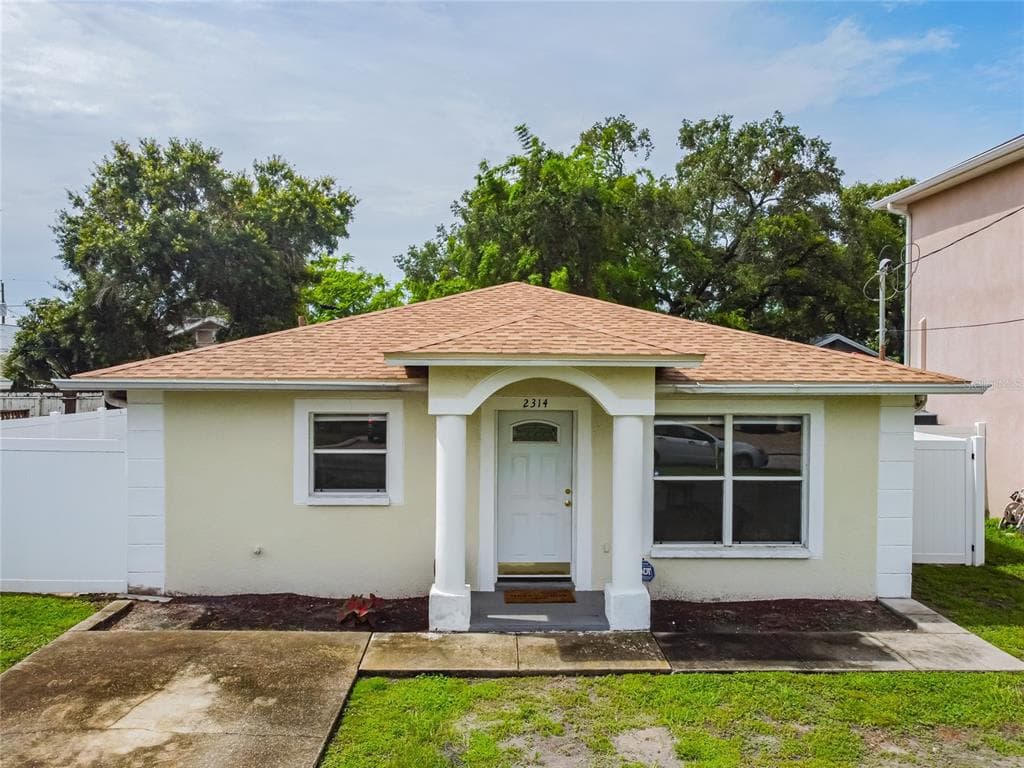 2314 W FIG STREET TAMPA, FL 33609