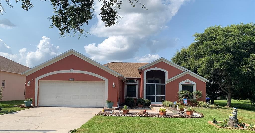 7536 REGENTS GARDEN WAY APOLLO BEACH, FL 33572