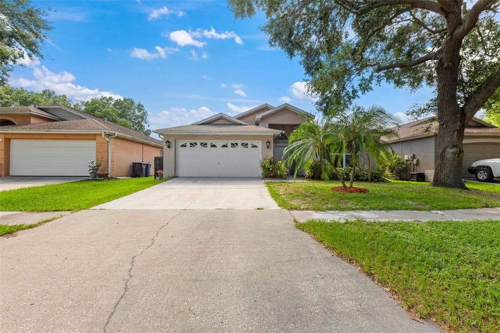 10839 PEPPERSONG DRIVE RIVERVIEW, FL 33578