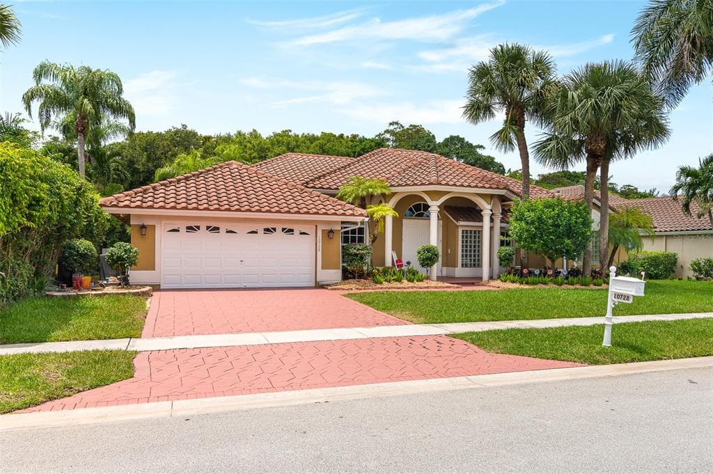 10728 MAPLE CHASE DRIVE BOCA RATON, FL 33498