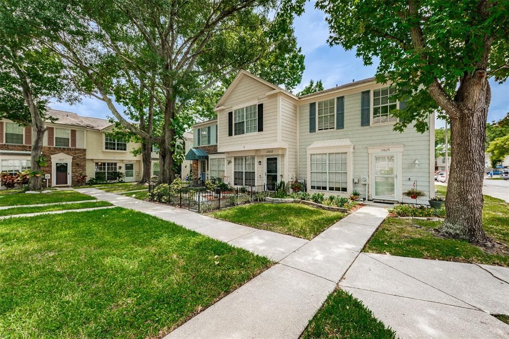 13825 FLETCHERS MILL DRIVE TAMPA, FL 33613