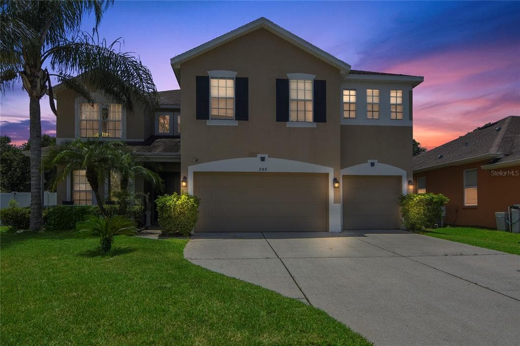 289 MAGNOLIA PARK TRAIL