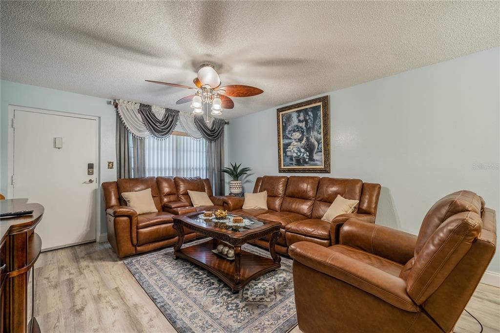 1020 85TH AVENUE N UNIT 223 ST PETERSBURG, FL 33702
