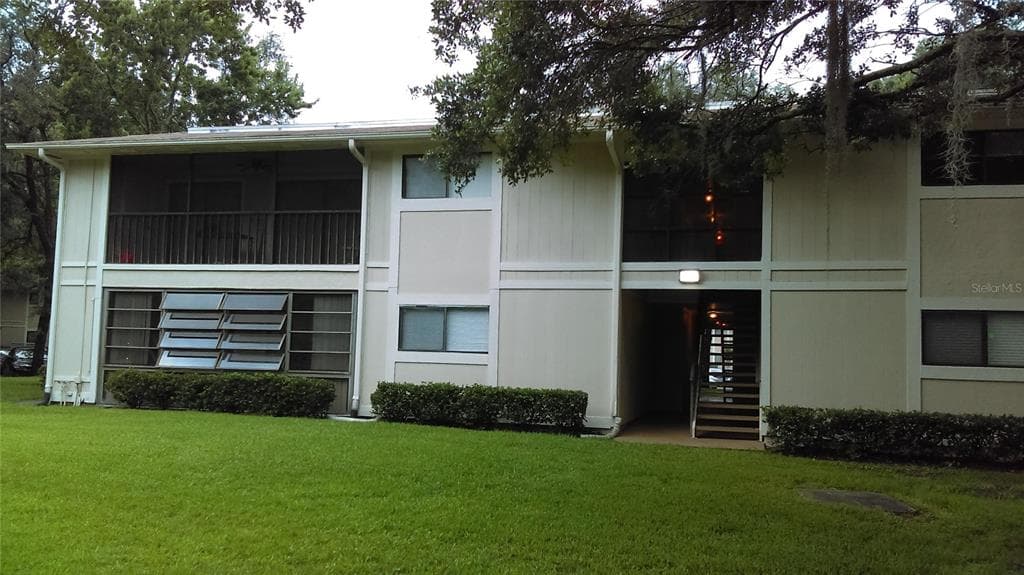 6013 LAKETREE LANE UNIT G TEMPLE TERRACE, FL 33617