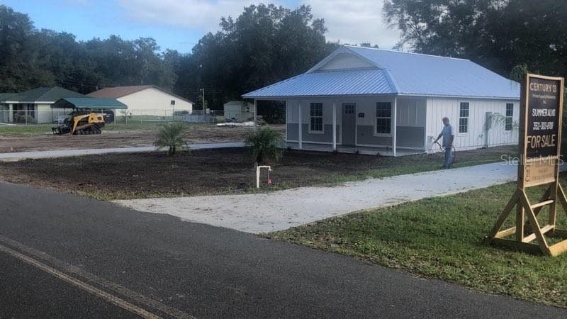 571 10TH AVENUE NW WEBSTER, FL 33597