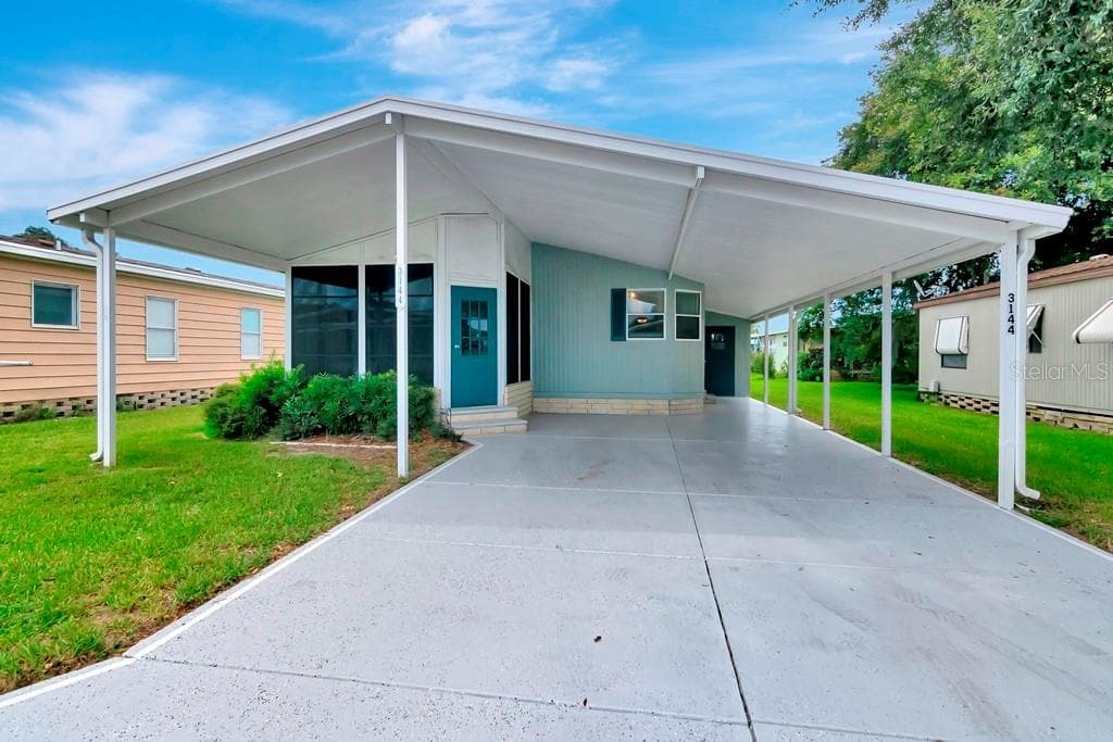 3144 MOONLIGHT STREET WESLEY CHAPEL, FL 33543