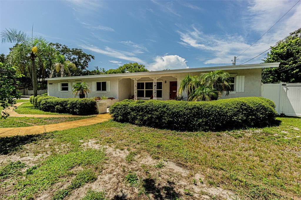 2900 PARK STREET N ST PETERSBURG, FL 33710