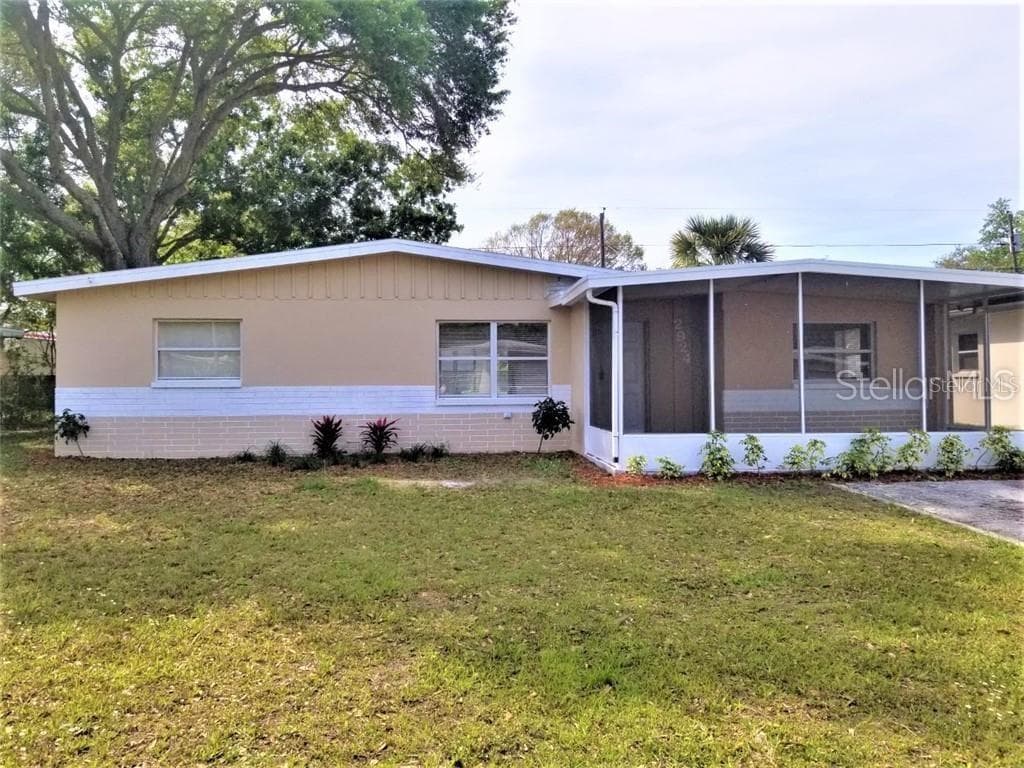 2924 ENGLEWOOD DRIVE LARGO, FL 33771
