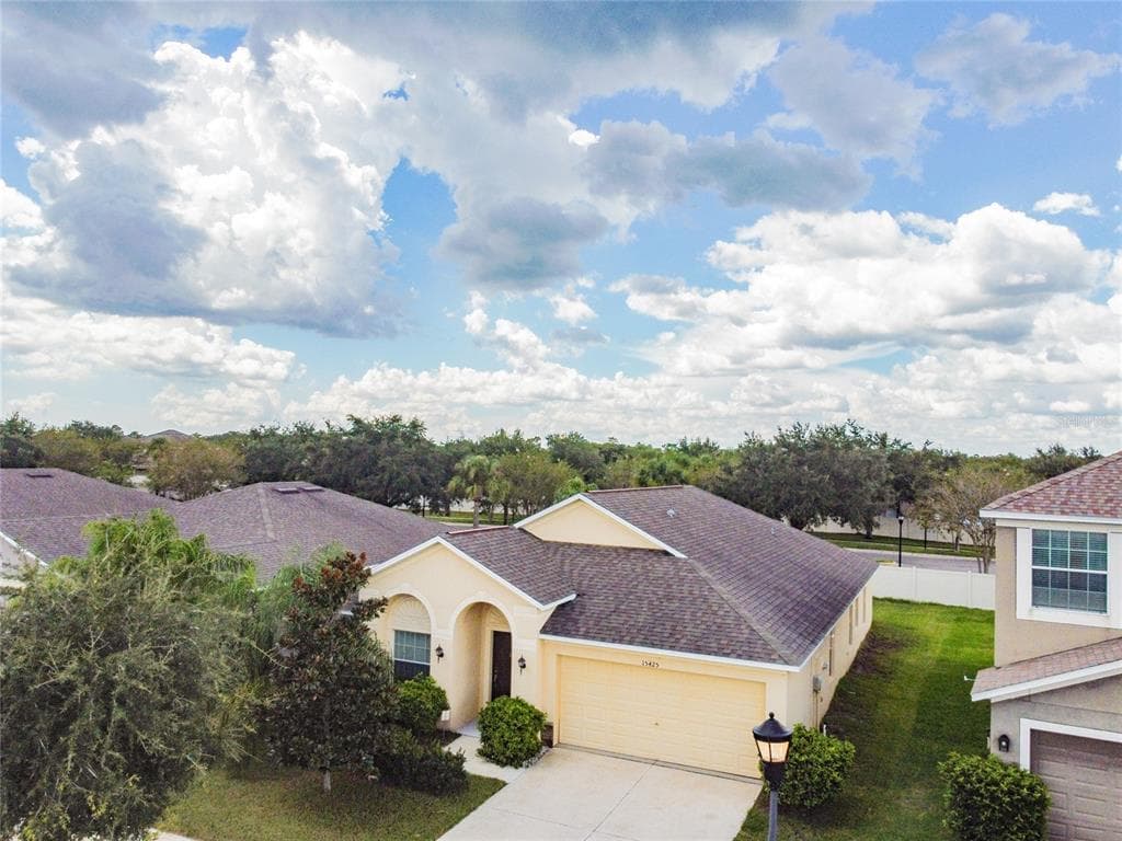 15425 LONG CYPRESS DRIVE RUSKIN, FL 33573
