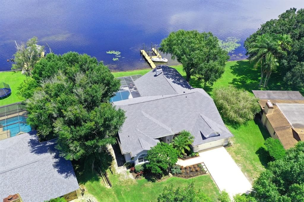 3564 EAST LAKE DRIVE LAND O LAKES, FL 34639