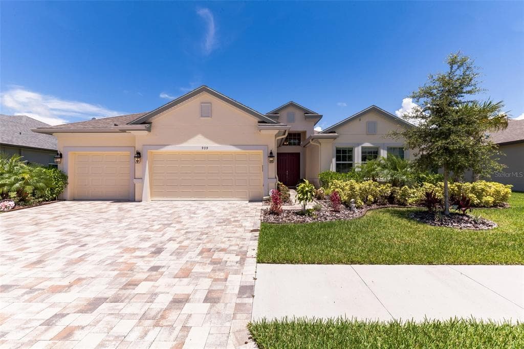909 BEE BRANCH COURT PALM HARBOR, FL 34683