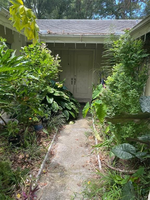 15510 RAMBLEBROOK LANE TAMPA, FL 33624