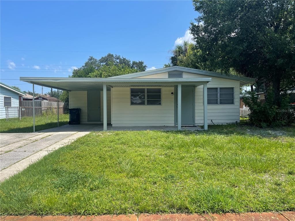 4429 W LEILA AVENUE TAMPA, FL 33616